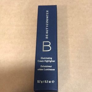 Beautycounter illuminating cream highlighter